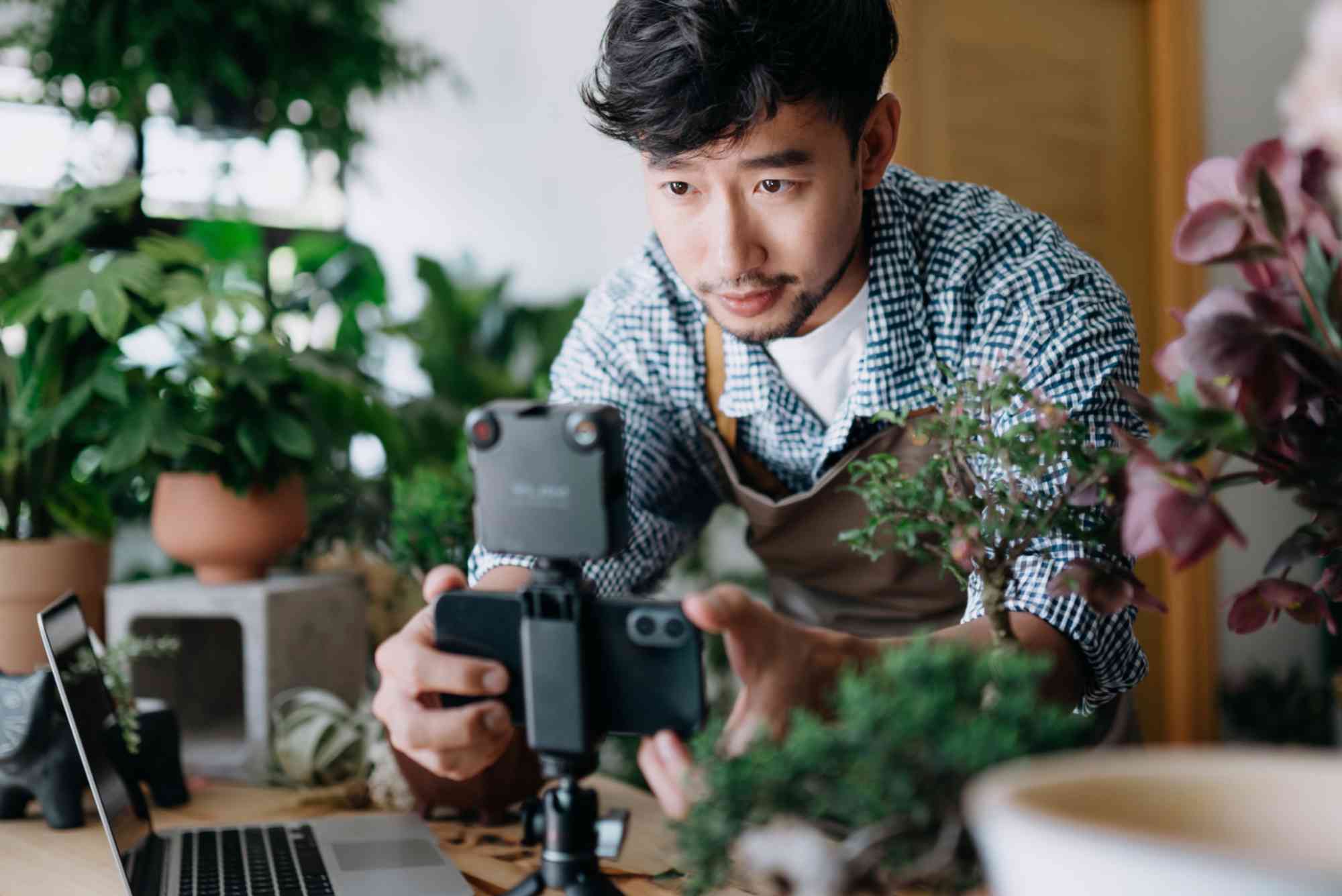 Facebook Content Monetization Beta