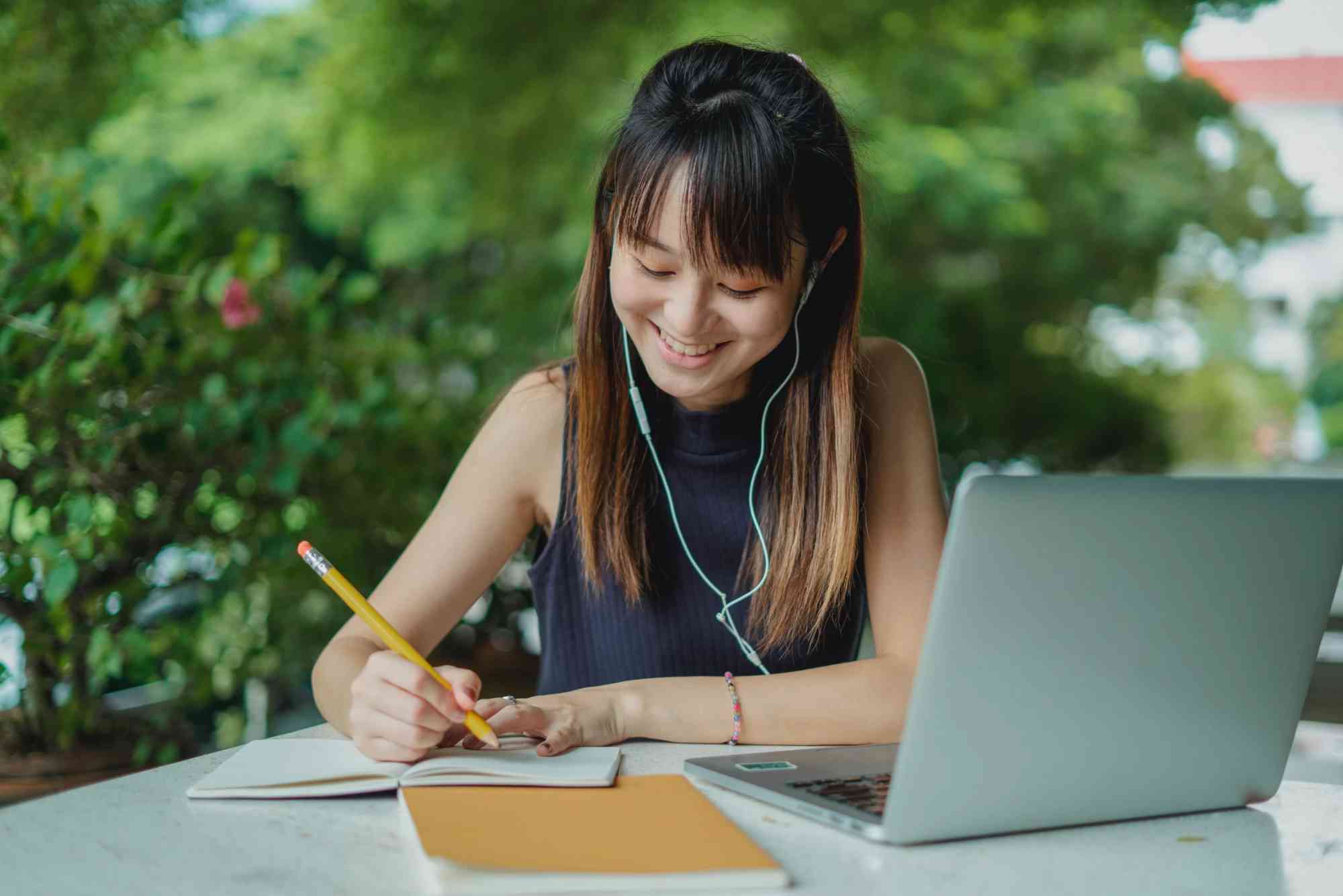 How To Start As A Content Writer